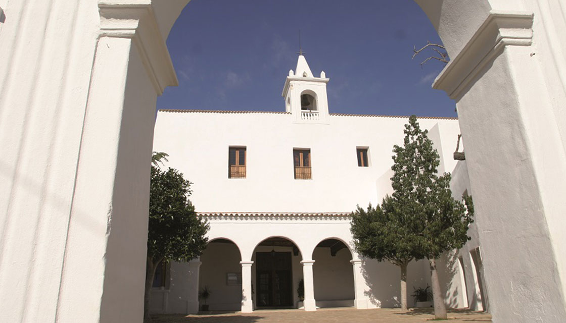 Iglesia San Miguel Ibiza 02